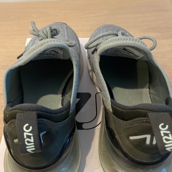 Nike Air Max 270 SE in Mica Green/Sequoia-Igloo, Size 7 - Picture 5 of 9